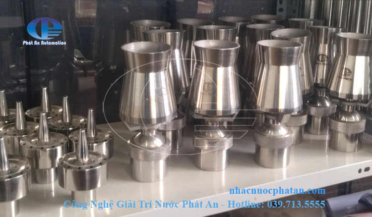 voi-phun-nuoc voi-phun-nuoc